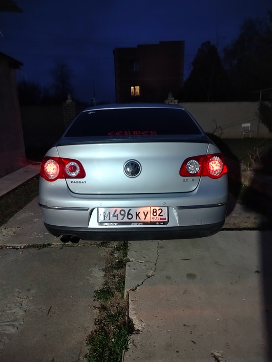 Продам цена 650 тысяч.
Машиной владею (4)