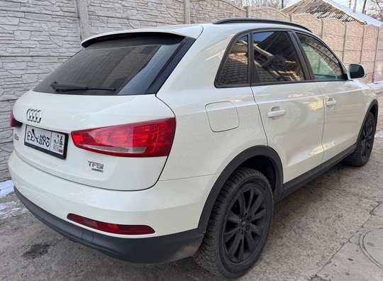 AUDI Q3 2012 2.0 quattro (4)