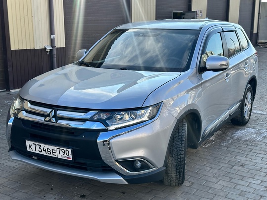 Продается Mitsubishi Outlander Акпп, Год