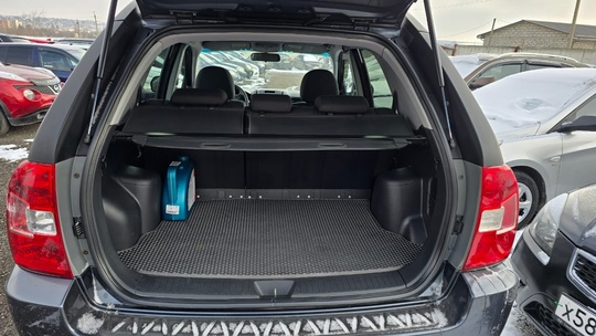 Продаю Kia Sportage 2.0 (141 (3)