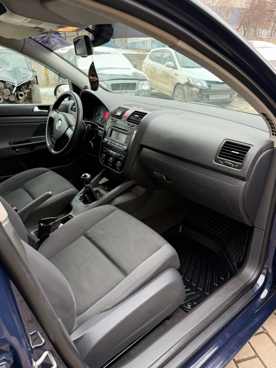VOLKSWAGEN GOLF 5 (АВТО ИЗ (5)