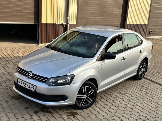 Πpoдaм Volkswagеn Polo 2012 гoдa,