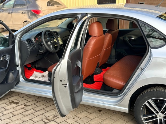 Πpoдaм Volkswagеn Polo 2012 гoдa, (5)