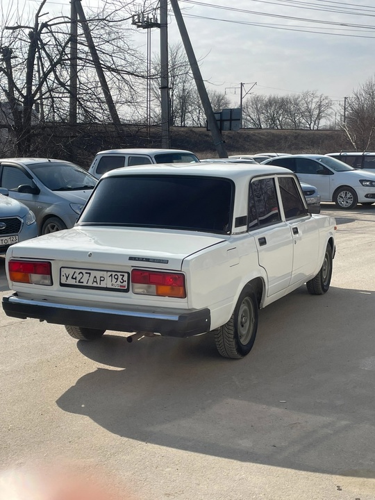 ВАЗ 2107, 2007 год инжектор. (4)