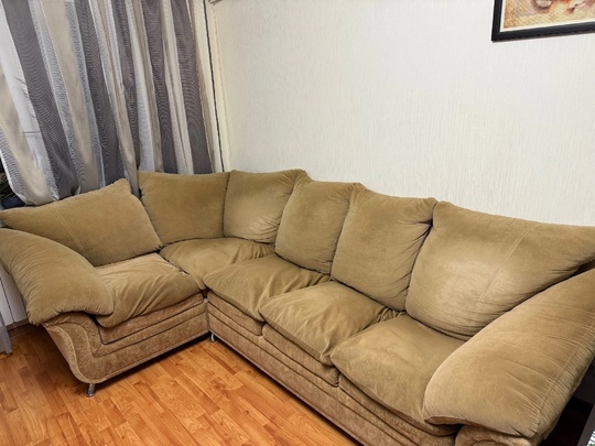 Продам диван угловой в отличном (2)