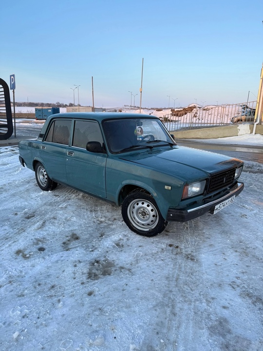 Продам семерку в хорошем состоянии.