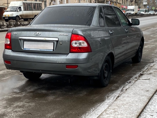 Lada Priora/Лада Приора 
Год выпуска: (2)
