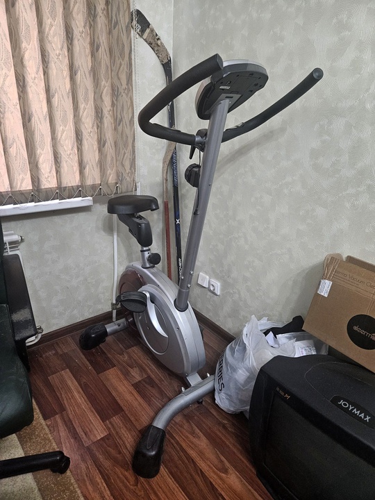 Продам б/у Велотренажёр, всё рабочее