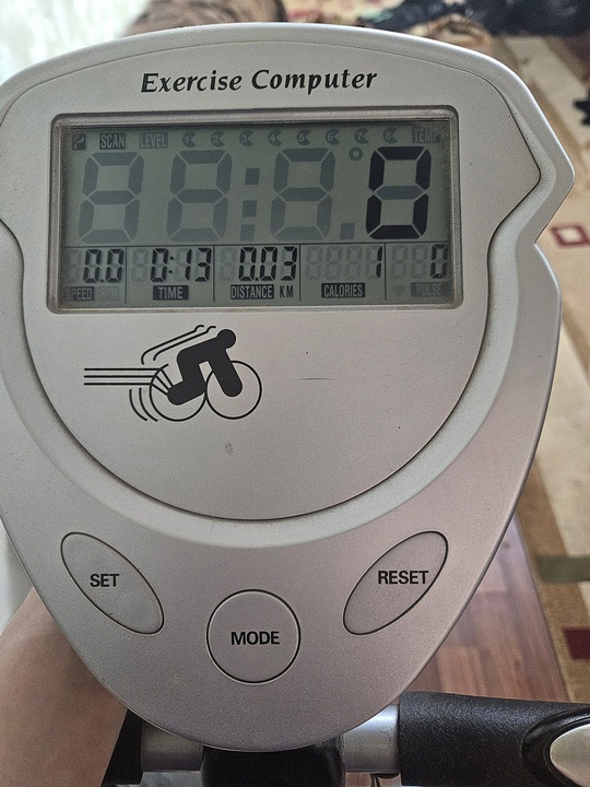 Продам б/у Велотренажёр, всё рабочее (3)