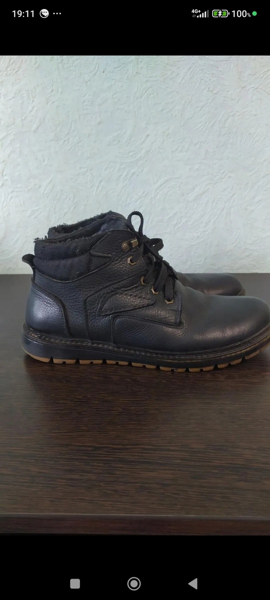 Продам размер 42-43 Зимние