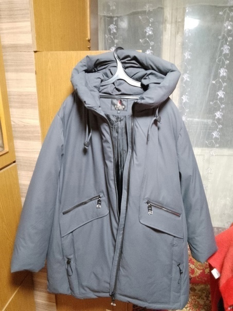 Продам новую зимнюю женскую куртку. (1)