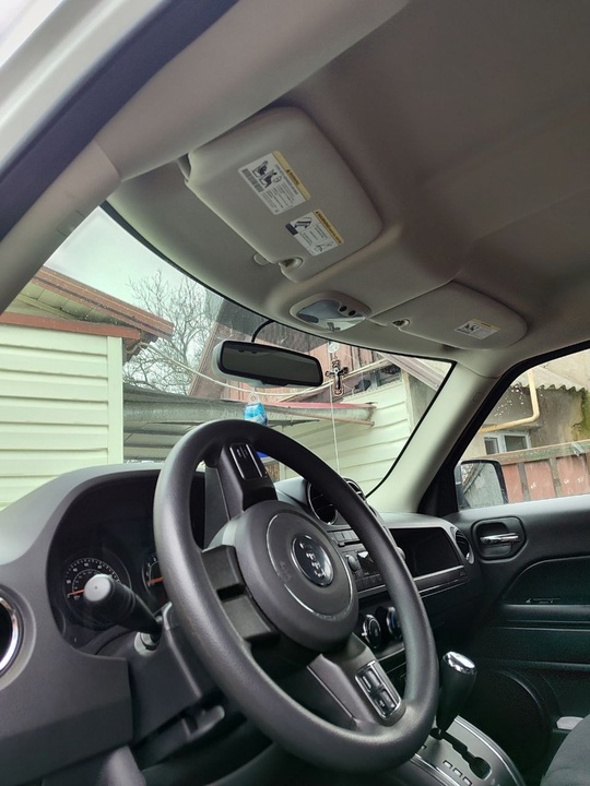 Продам свой авто JEEP PATRIOT (2)