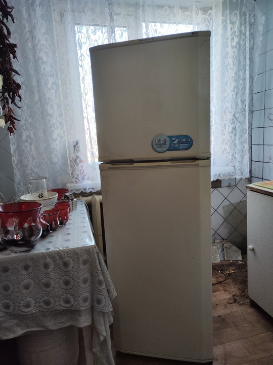 Отдам даром телевизор поломанный (плохо