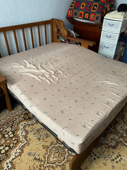 Продам диван б/у, 15000₽, самовывоз,
Тел. (1)