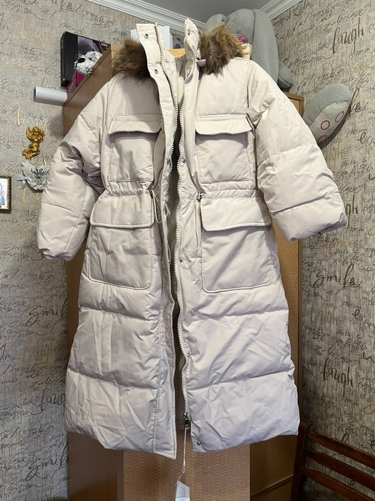 Новый плащ
цена 5000
+79591668516
48размер