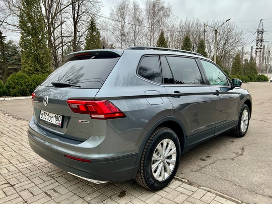 Volkswagen Tiguan год выпуска 07.2020. (2)