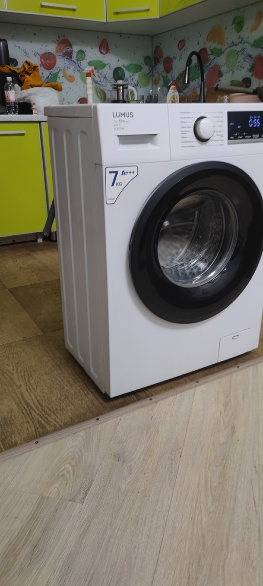продам стиральную машинку в хорошем (1)