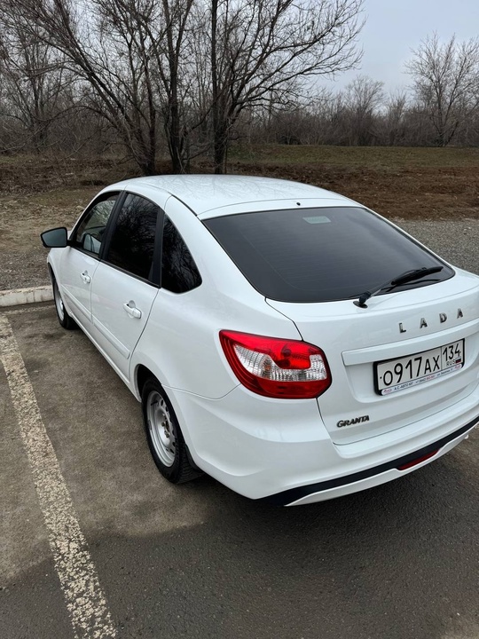 Продам Лада Гранта 2018 года (7)