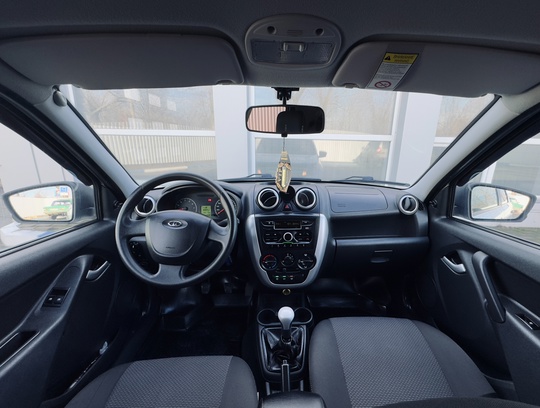 Продам LADA Гранта Лифтбэк 2015г.в (8)