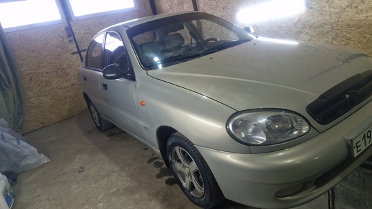 Продам Ланос 2009г  1.5 (6)