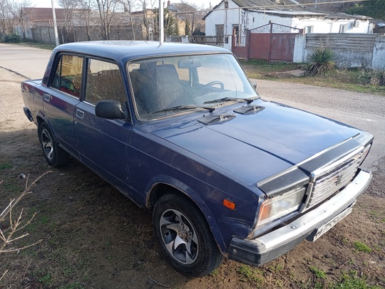 Продам ВАЗ 2107 2003года карбюратор.