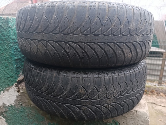 Продам пару покрышек Fulda kristall