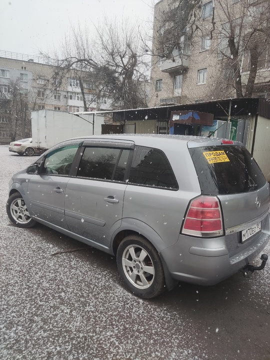 Продам opel zafira B 2006 (7)