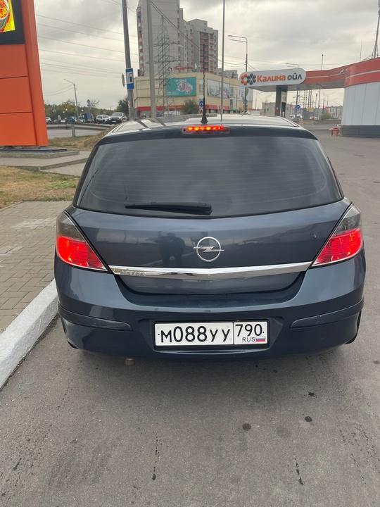 Opel Astra. Mашинa в теxничеcки (4)