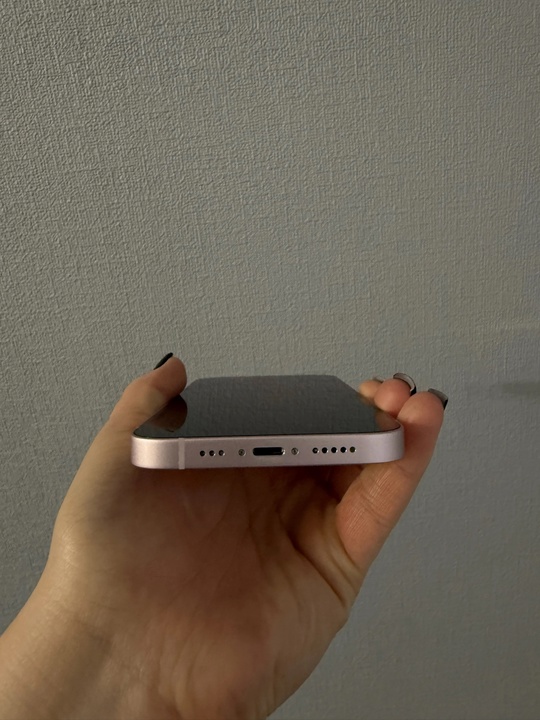 Продаю свой iPhone 13 в (3)