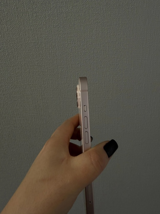 Продаю свой iPhone 13 в (4)