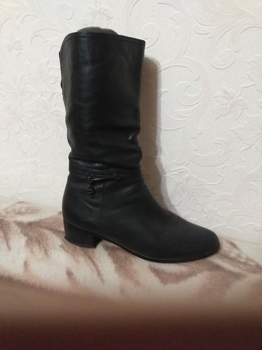 Сапоги женские Фирмы Popular Fashion,