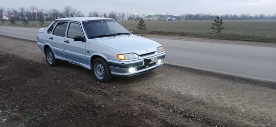 Продам 2115 2004г вложений не (4)