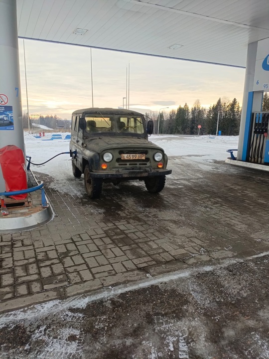 Уаз 469
На полном ходу
Документы СССР
Резина (1)