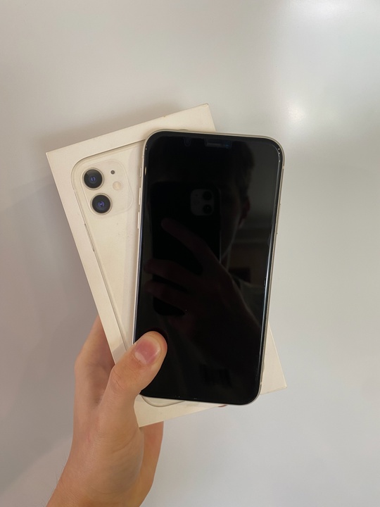 Продам iPhone 11/64 gb
Телефон в
