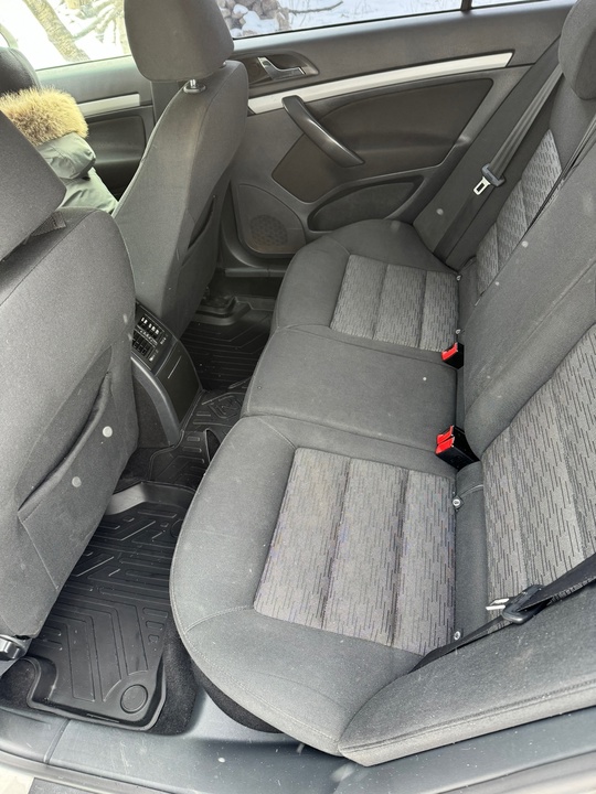 Продам  Срочно Skoda Octavia (6)