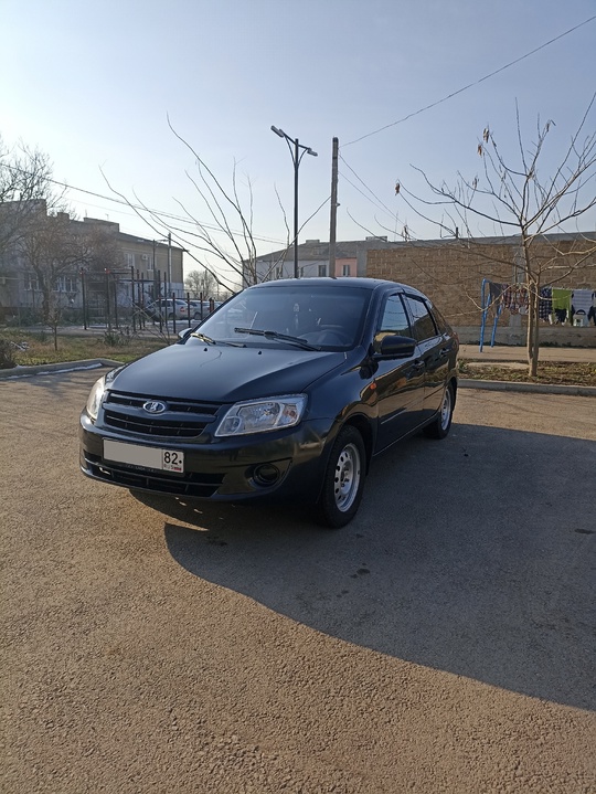 Продам авто 2015 год в (2)