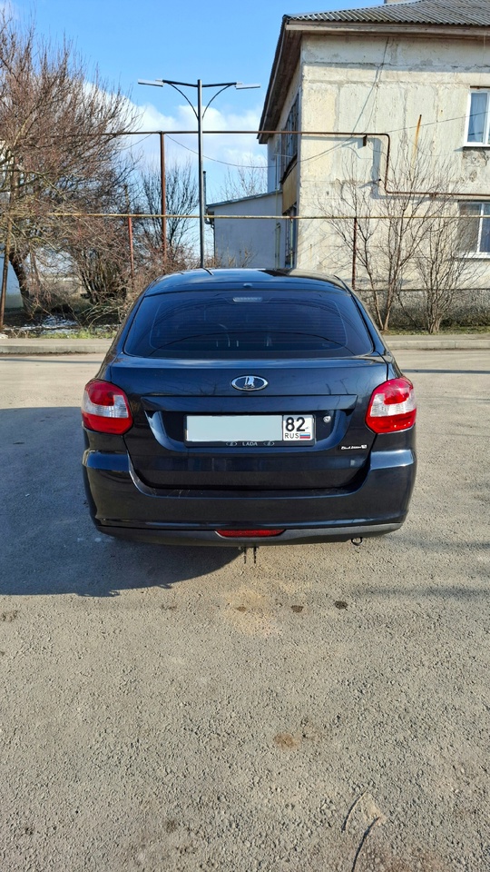 Продам авто 2015 год в (4)