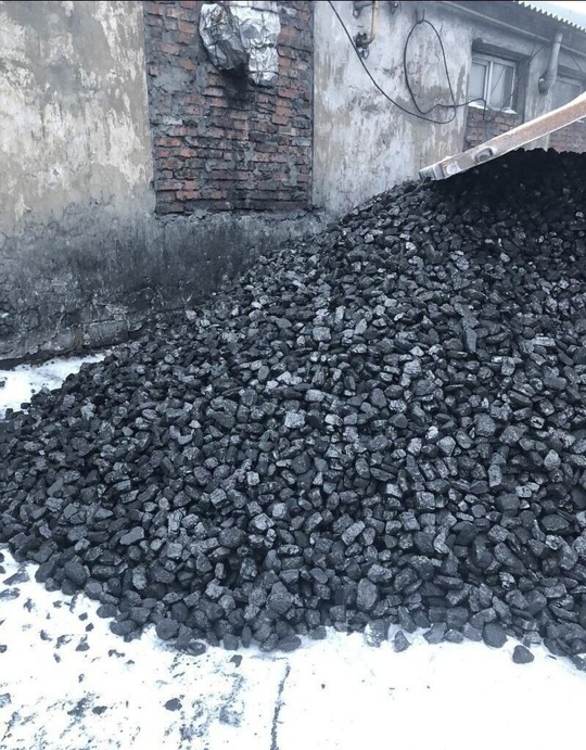 Продается Очень хороший Уголь Антрацит.
Семечка