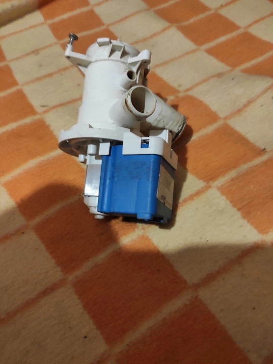 ПРОДАМ ЗАПЧАСТИ СО СТИРАЛКИ 
LG (3)