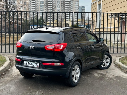 Kia sportage 2012г.
Бензин 2.0 
Пробег (3)