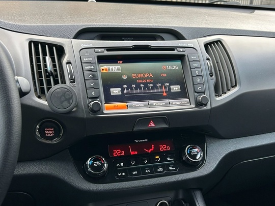 Kia sportage 2012г.
Бензин 2.0 
Пробег (7)
