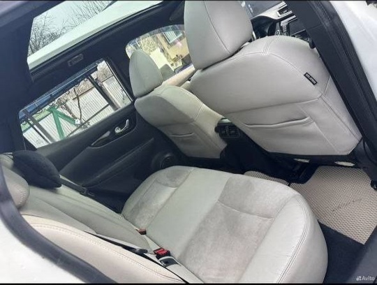 Nissan Qashqai 2015 
2.0 бензин, (6)