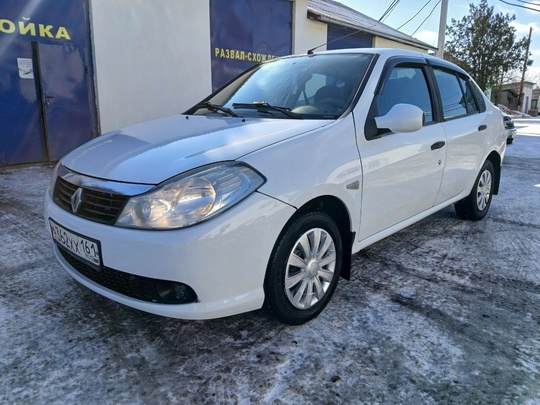 Продаю Рено 2009 год пробег. (1)