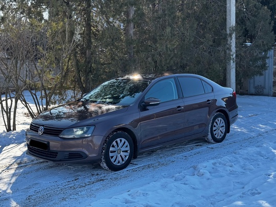 Volkswagen Jetta 2014 год выпуска.
Автомобиль (1)