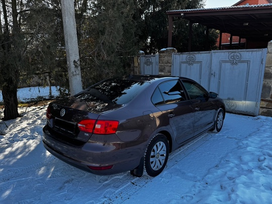 Volkswagen Jetta 2014 год выпуска.
Автомобиль (4)