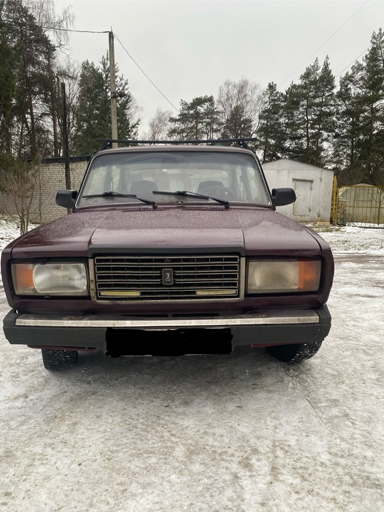 Продам ваз 2107 инжектор на (5)