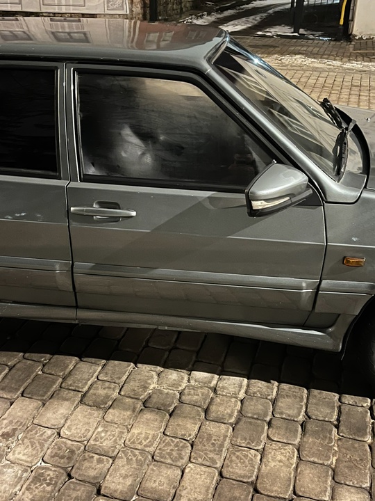 Продам авто ваз 2114 
2008 (9)