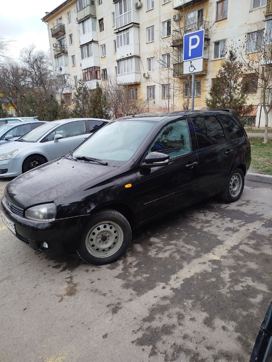 Лада калина 2011 универсал 
Я