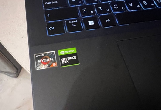 Продам игровой ноутбук ASUS 6500Q
Цена (2)