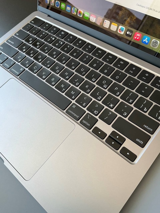 MacBook  Air 13 дюймов (5)